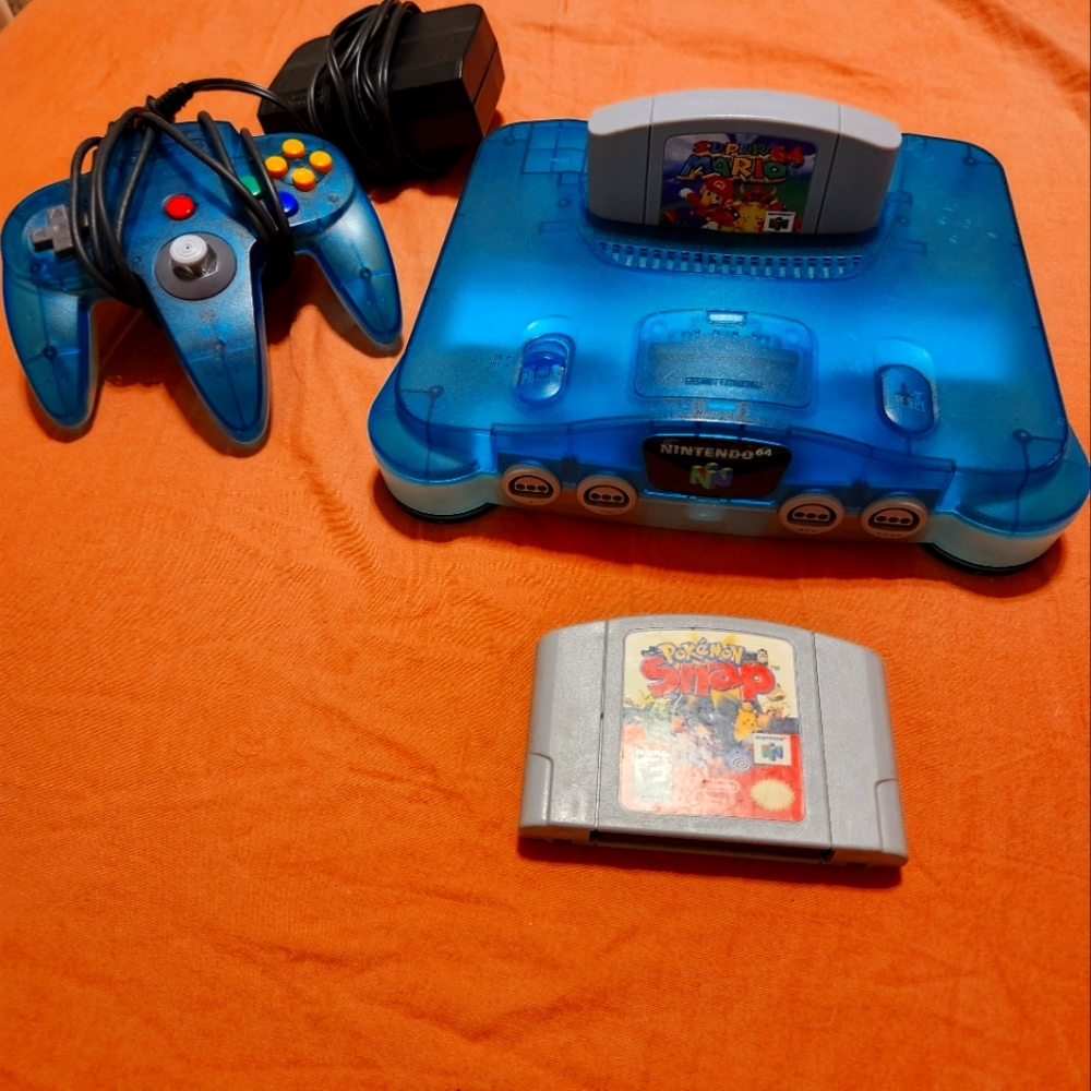 Clear Nintendo 64 w/ 2 games and controller